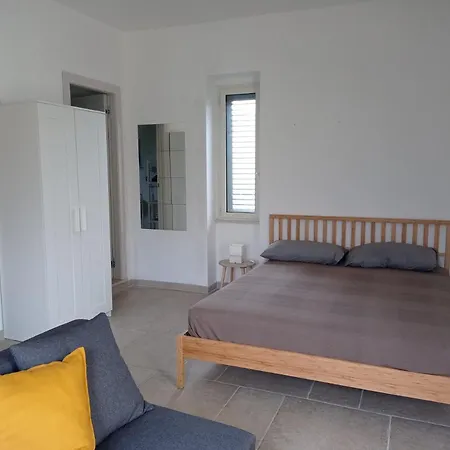 Casa A Piano Piccolo